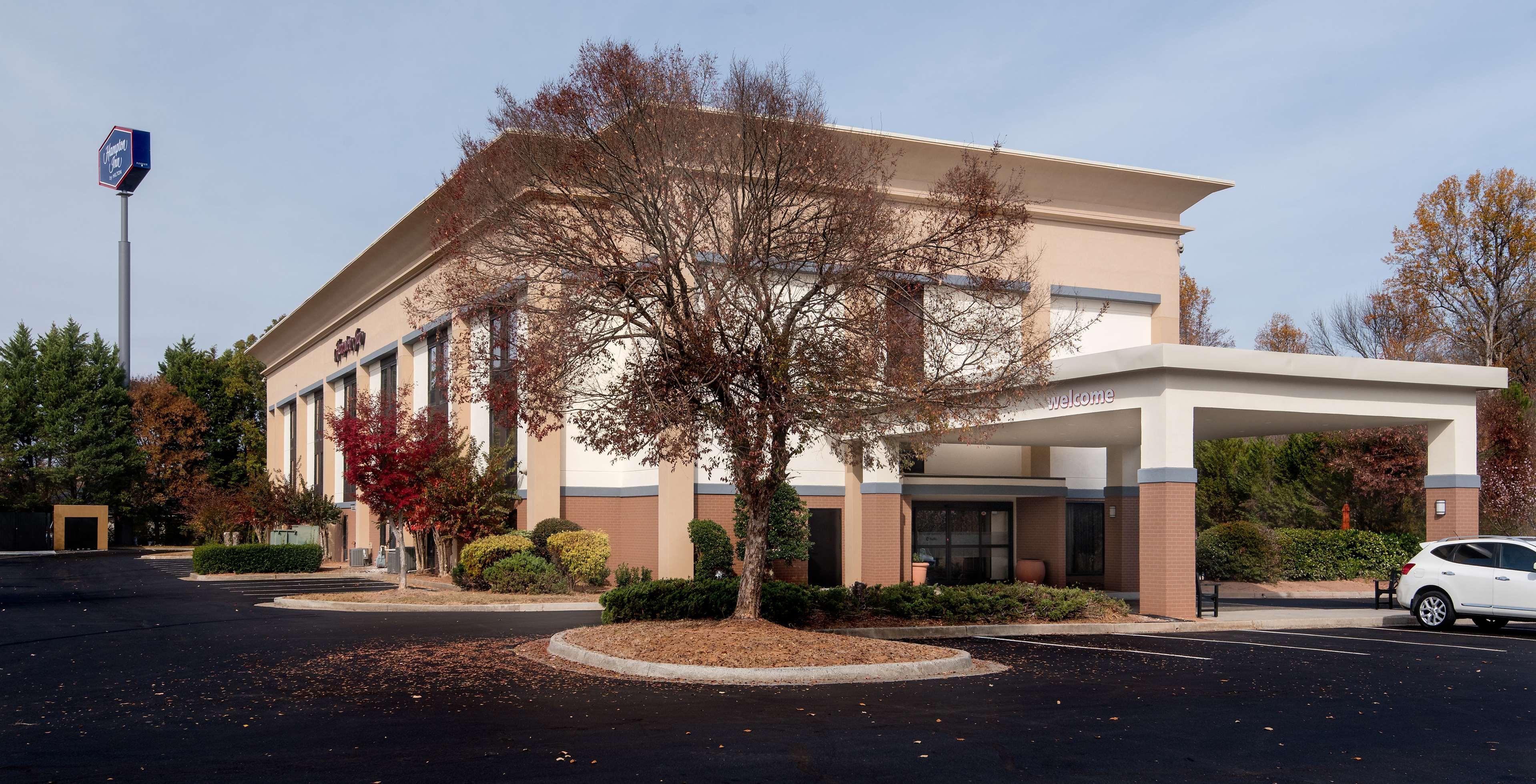 Hampton Inn Commerce Buitenkant foto