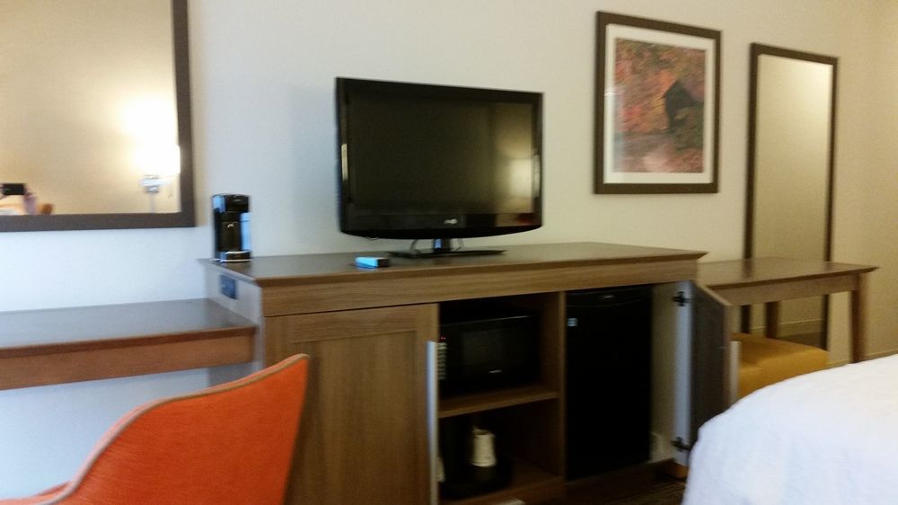 Hampton Inn Commerce Buitenkant foto